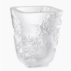Lalique Pivoines Small Crystal Vase 4.75'' W x 4.75'' L x 5.5'' H